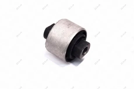 Сайлентблок важеля VW PASSAT 96-05, AUDI A4, A6 передн. вісь Rider RD.3445985430