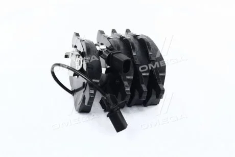 Колодка торм. диск. AUDI A4 00-08, A6, PASSAT 00-05 передн. Rider RD.3323.DB1307