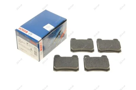 Колодка торм. диск. MB 190 (W201), C-CLASS (W202) задн. Bosch 0 986 466 871