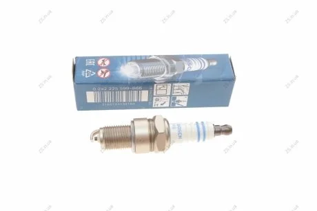 Свеча зажигания WR9DCE 0.8 NICKEL (LADA SAMARA, NIVA) Bosch 0242225599