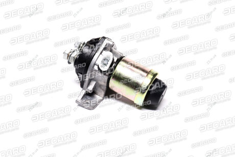 Выключатель массы КАМАЗ,МАЗ (1410.3737) DECARO 5320-3737010-10