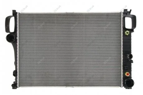 Радіатор охолодження MERCEDES Nissens 67107A