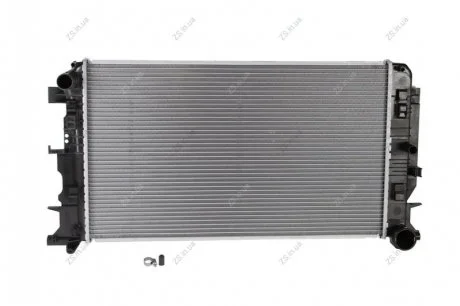 Радіатор охолодження MERCEDES Nissens 67156A