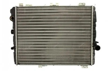 Радіатор охолодженняя AUDI Nissens 604411