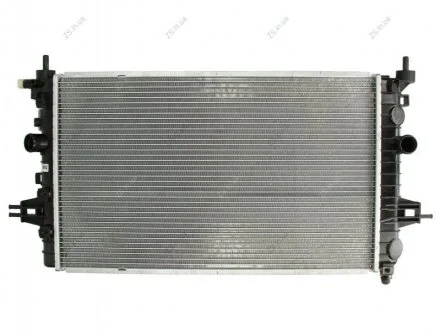 Радіатор охолодження OPEL Nissens 63028A