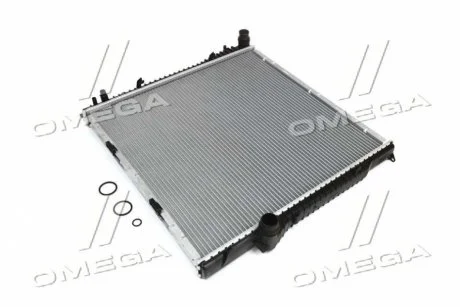 Радіатор охолодження BMW Nissens 60788A
