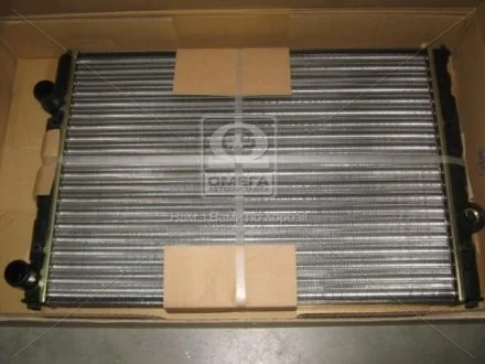 Радіатор охолодження VW Nissens 652511