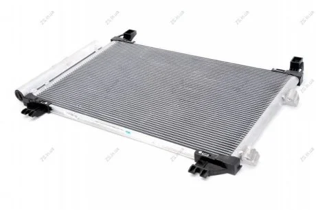 Радіатор Nissens 940050