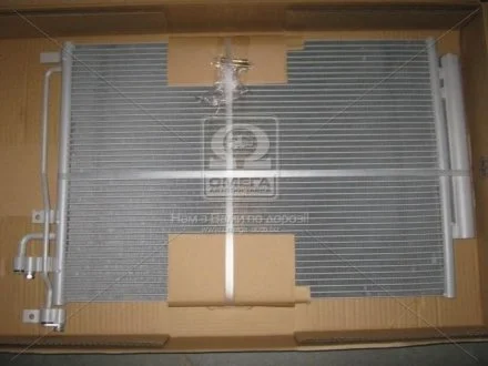 Радіатор Nissens 940010