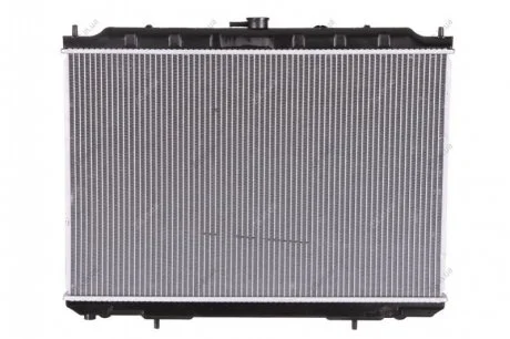 Радіатор Nissens 68704