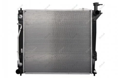Радіатор Nissens 675046