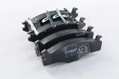 Колодка гальм. SEAT Cordoba (6K2/C2), Ibiza II (6K1), VW Caddy I передн. (вір-во) TRW GDB454