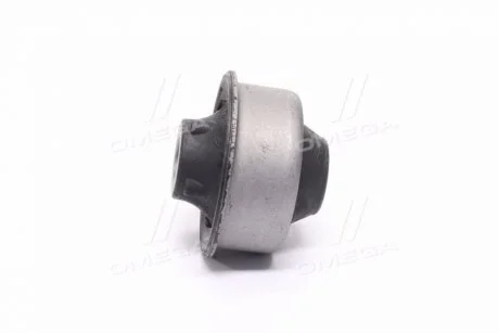 Сайлентблок важеля CITROEN DS4, DS5, PEUGEOT 308, 5008 00- перед. міст TRW JBU761