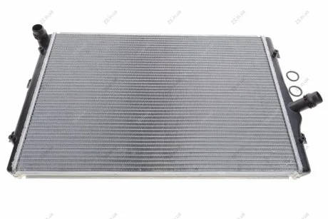 Радіатор охолодження двигуна AUDI A3 03- NRF 53425
