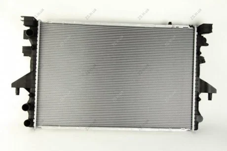 Радіатор охолодження VW Т5 (03-) Nissens 65282A