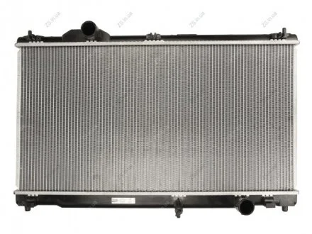 Радіатор охолодження LEXUS IS II (ALE20, GSE20) (05-) 250 Nissens 64672