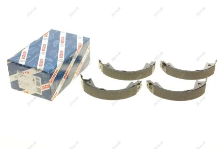Тормозные колодки Hyundai TUCSON 04; SONATA 05- (выр-во) Bosch 0 986 487 738