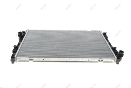 Радіатор охолодження двигуна AUDI A 3/ SKODA OCTAVIA III (5E) (13-) NRF 58437