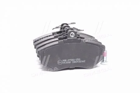 Колодка тормозов. диск. AUDI A4, VW передн. (выр-во) LPR 05P216