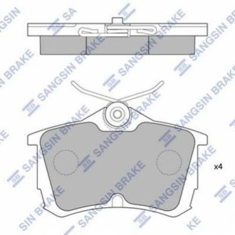 Комплект тормозных колодок из 4 шт. дисков SANGSIN SP1635