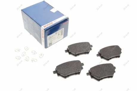 Комплект тормозных колодок из 4 шт. дисков Bosch 0986494716