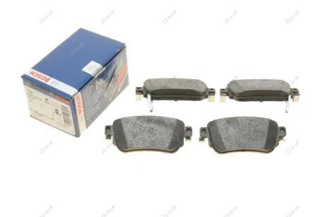 Комплект тормозных колодок из 4 шт. дисков Bosch 0986494816