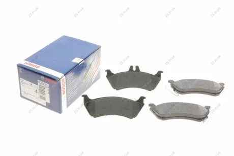 Комплект тормозных колодок. Bosch 0986424708