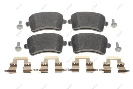 Комплект тормозных колодок из 4 шт. дисков MEYLE 025 246 0617-1/PD