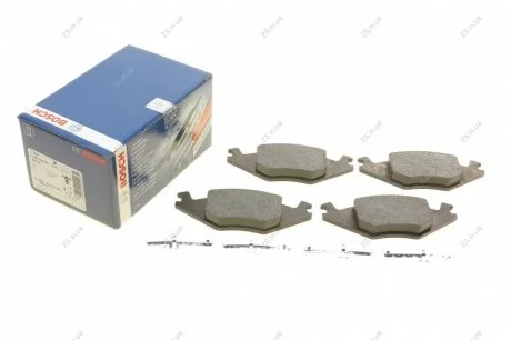 Комплект тормозных колодок из 4 шт. дисков Bosch 0986468890