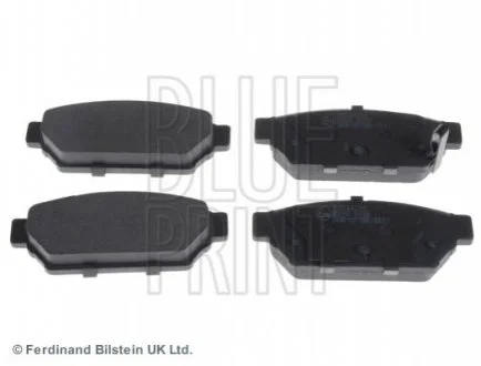 Комплект тормозных колодок из 4 шт. дисков Blue Print ADC44244
