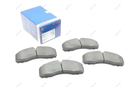 Комплект гальмівних колодок з 4 шт. дисків Bosch 0986494266
