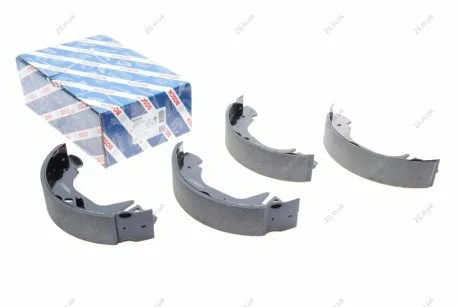 Тормозные колодки барабаны Bosch 0986487524