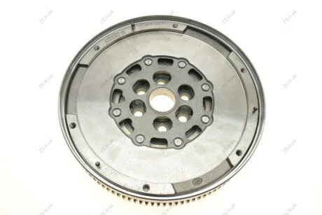Маховик LUK 415 0322 10