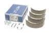 Комплект тормозных колодок из 4 шт. барабанов MEYLE 014 042 0402/S (фото 10)