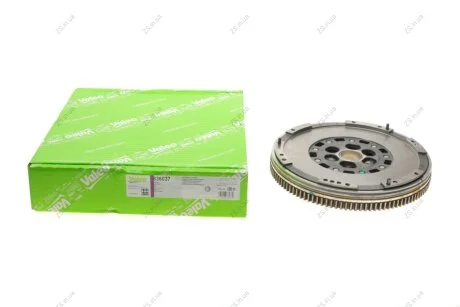 Маховик ALFA ROMEO, FIAT, LANCIA, OPEL (Вір-во) Valeo 836037