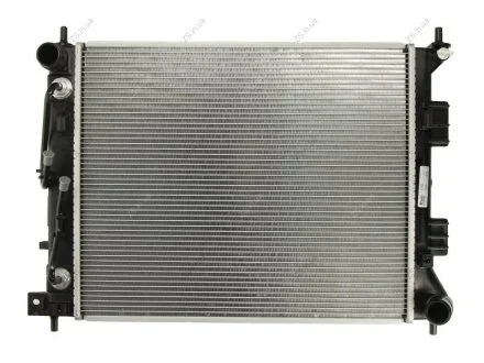 Радіатор системы охолодження Nissens 67608