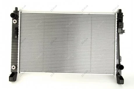 Радіатор системы охолодження Nissens 62799A