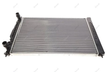 Радиатор системы охлаждения Knecht/Mahle CR 647 000S