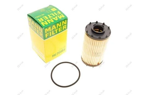 Фільтр олії MANN-FILTER HU 7049Z