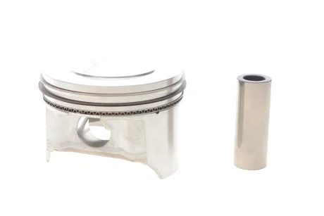 Поршень Knecht/Mahle 013 PI 00138 000