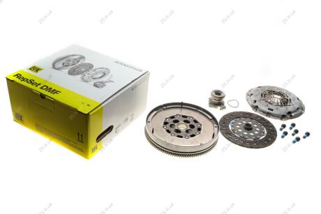 Комплект зчеплення з маховиком LUK 600 0373 00