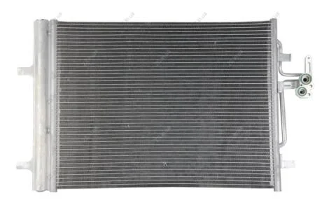Радiатор кондицiонера Nissens 940155