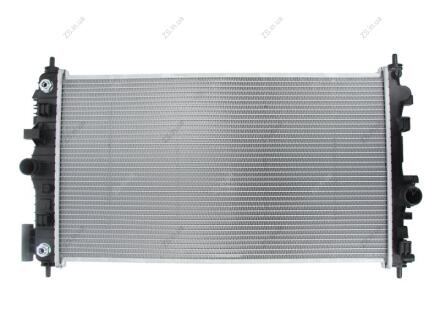 Радiатор Nissens 630717