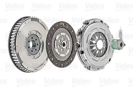 Маховик+ комплект зчеплення Valeo 837407