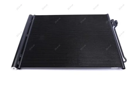 Радiатор кондицiонера Knecht/Mahle AC 463 000S