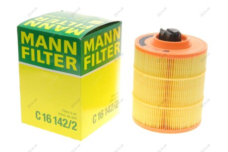 Повітряний фільтр MANN-FILTER C16142/2