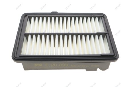 Повітряний фільтр MANN-FILTER C20033