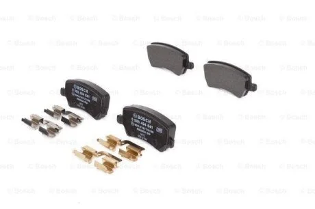 Комплект гальмівних колодок з 4 шт. дисків Bosch 0986494641
