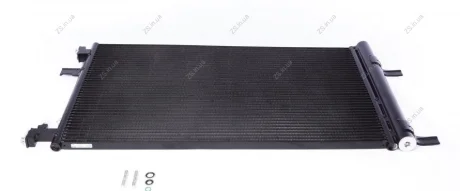 Радiатор кондицiонера Knecht/Mahle AC 637 000S