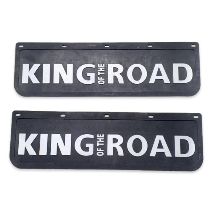Бризковик на крило кабіни з об\'ємним малюнком "KING OF THE ROAD" Чорний (180X600) GURBUZ PLASTIK GP5001 (фото 1)